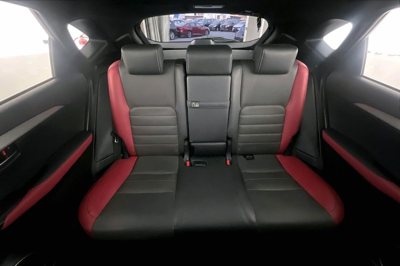 لكزس NX 300 F Sport Platinum | شامل الضمان | 0 ﺪﻔﻋﺓ ﺃﻮﻟﻯ