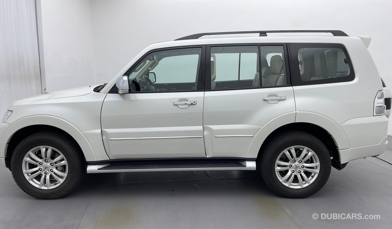 Mitsubishi Pajero GLS HIGHLINE WITHOUT SUNROOF 3.8 | Under Warranty | Inspected on 150+ parameters