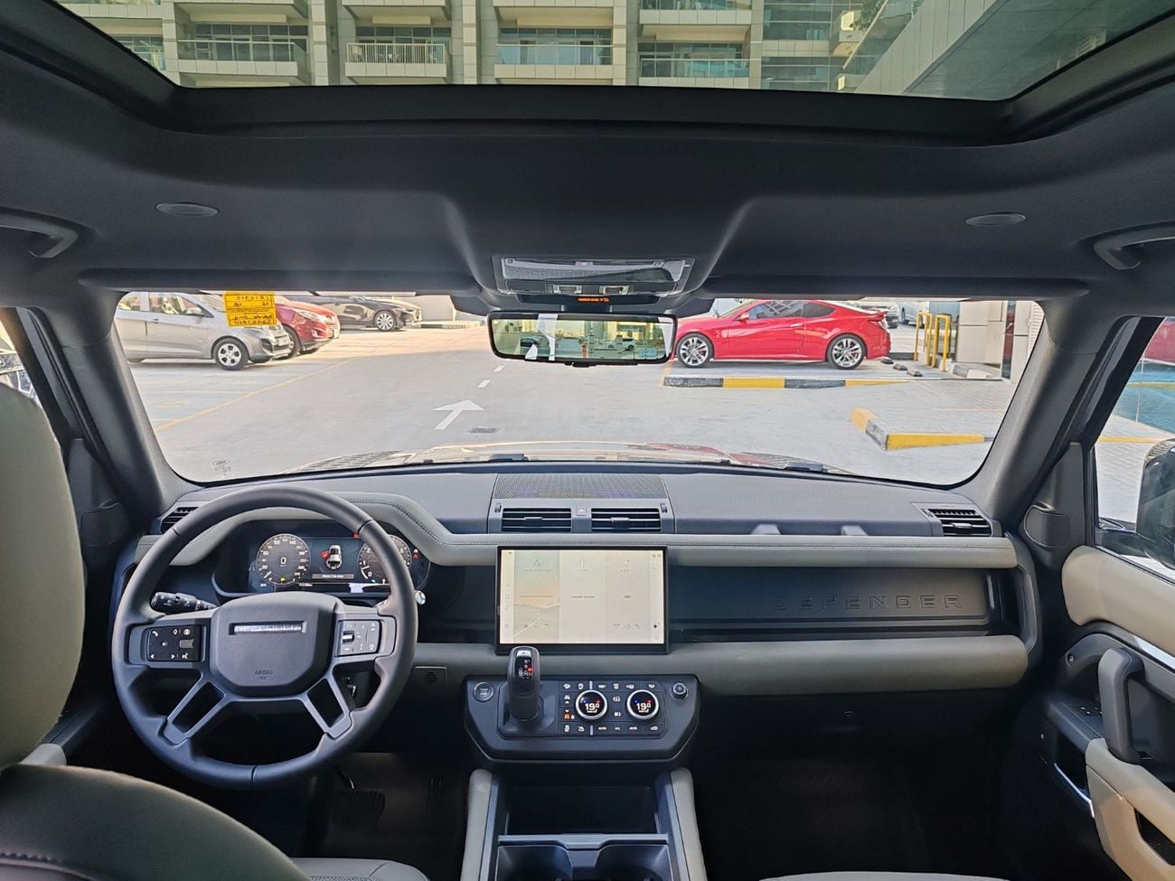 لاند روفر ديفندر P400 110 SE 3.0L (5 Seater)