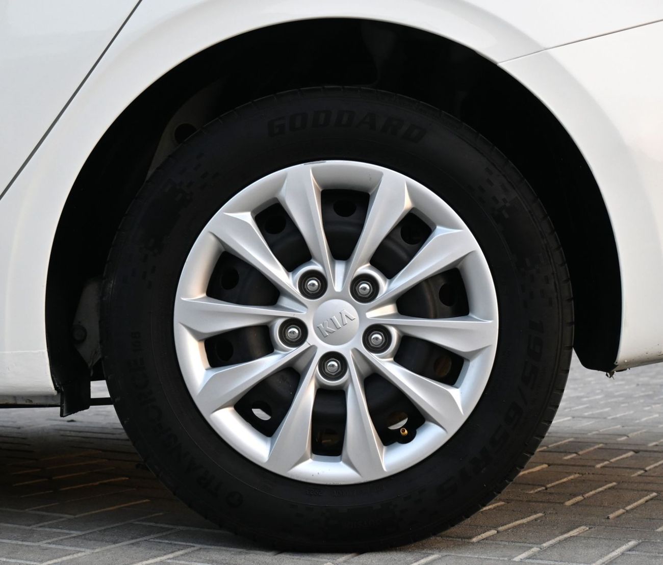 كيا سيراتو Base كيا سيراتو 2019 خليجي يحالة ممتازة من الداخل والخارج