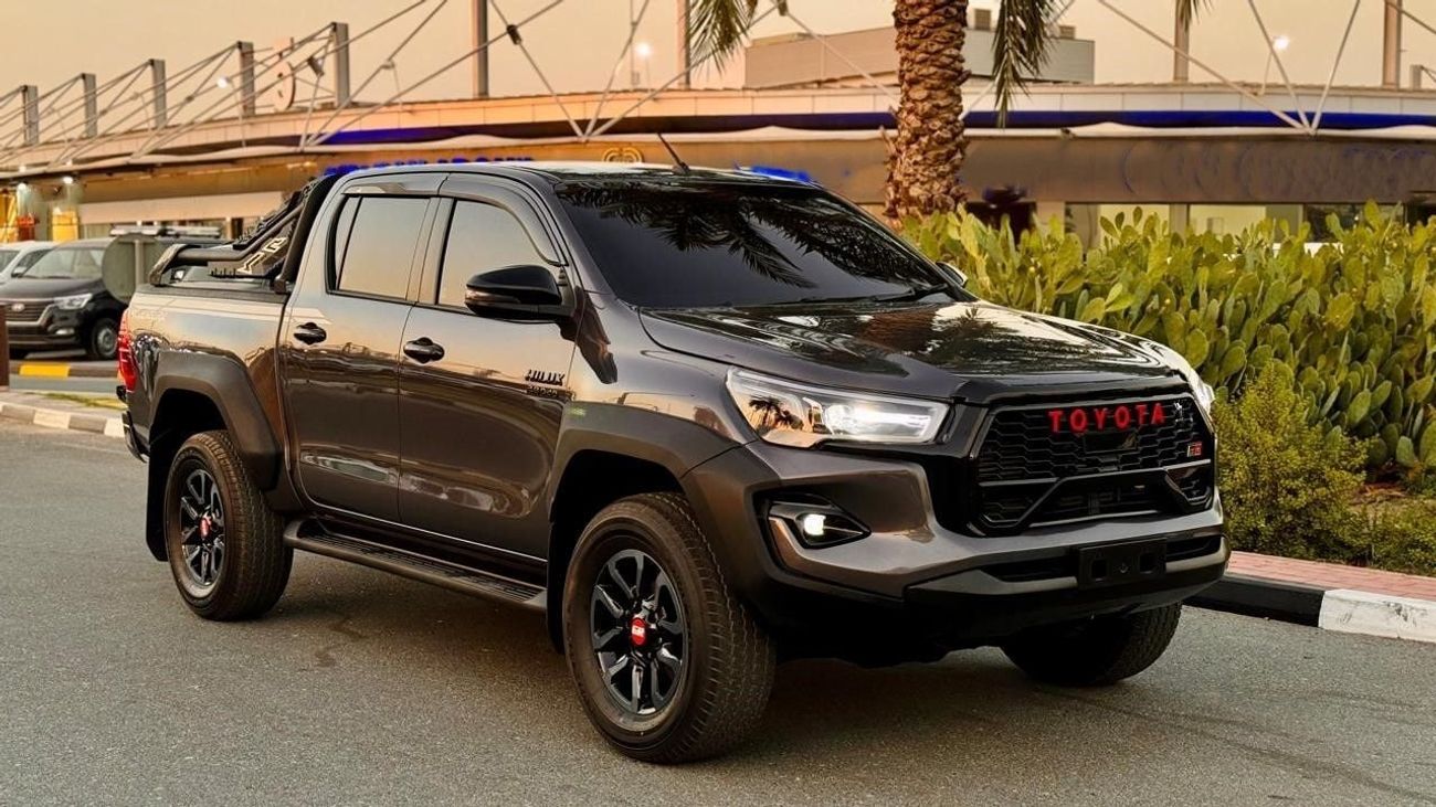 تويوتا هيلوكس -