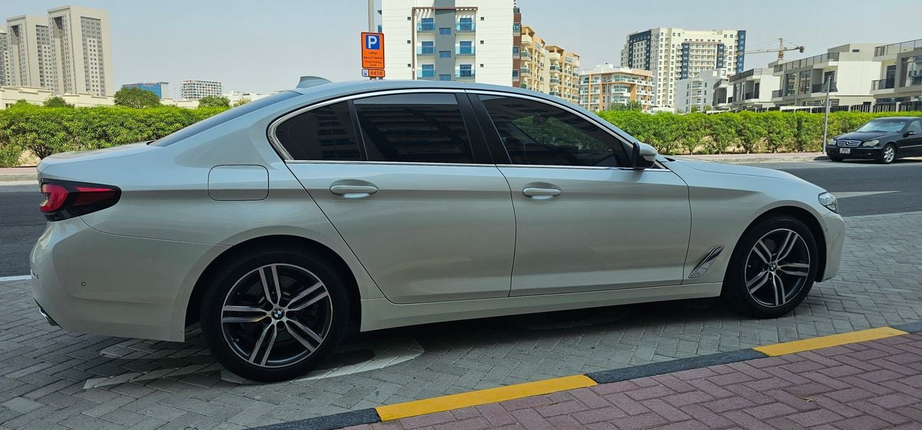 BMW 520i Exclusive 2.L
