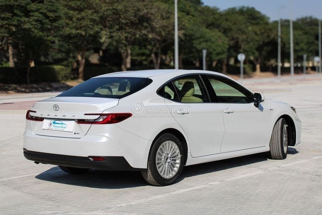 Toyota Camry LHD 2.5L HYBRID LE-G FWD AT 2025MY