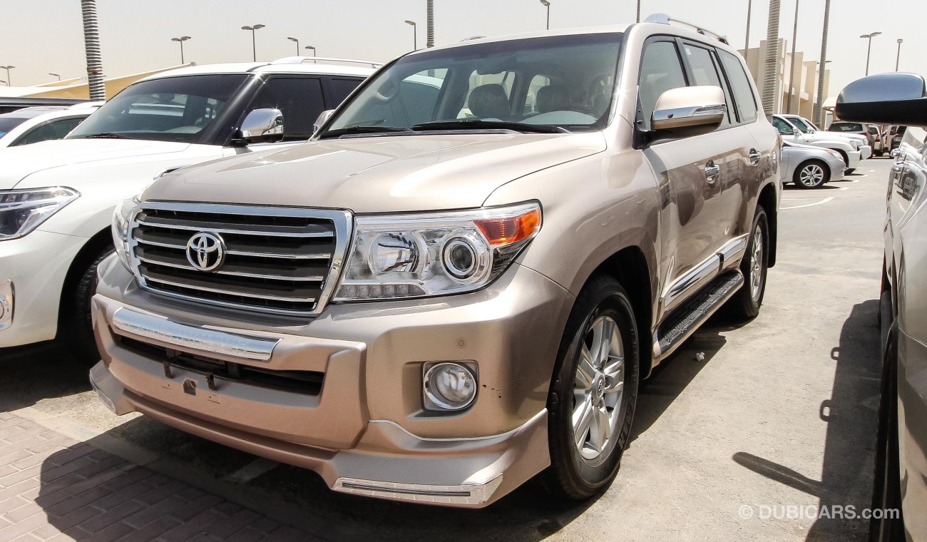 Toyota Land Cruiser GXR V6