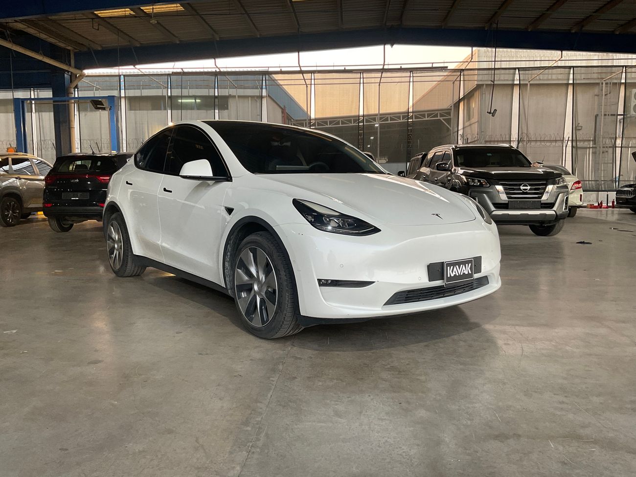 تسلا موديل Y Long Range (Dual Motor) | upto AED 20,000 Ramadan Discount | شامل الضمان | 0 ﺪﻔﻋﺓ ﺃﻮﻟﻯ