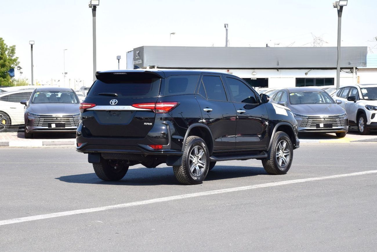 Toyota Fortuner New Fortuner SR5 2026 (Petrol 2.7)
