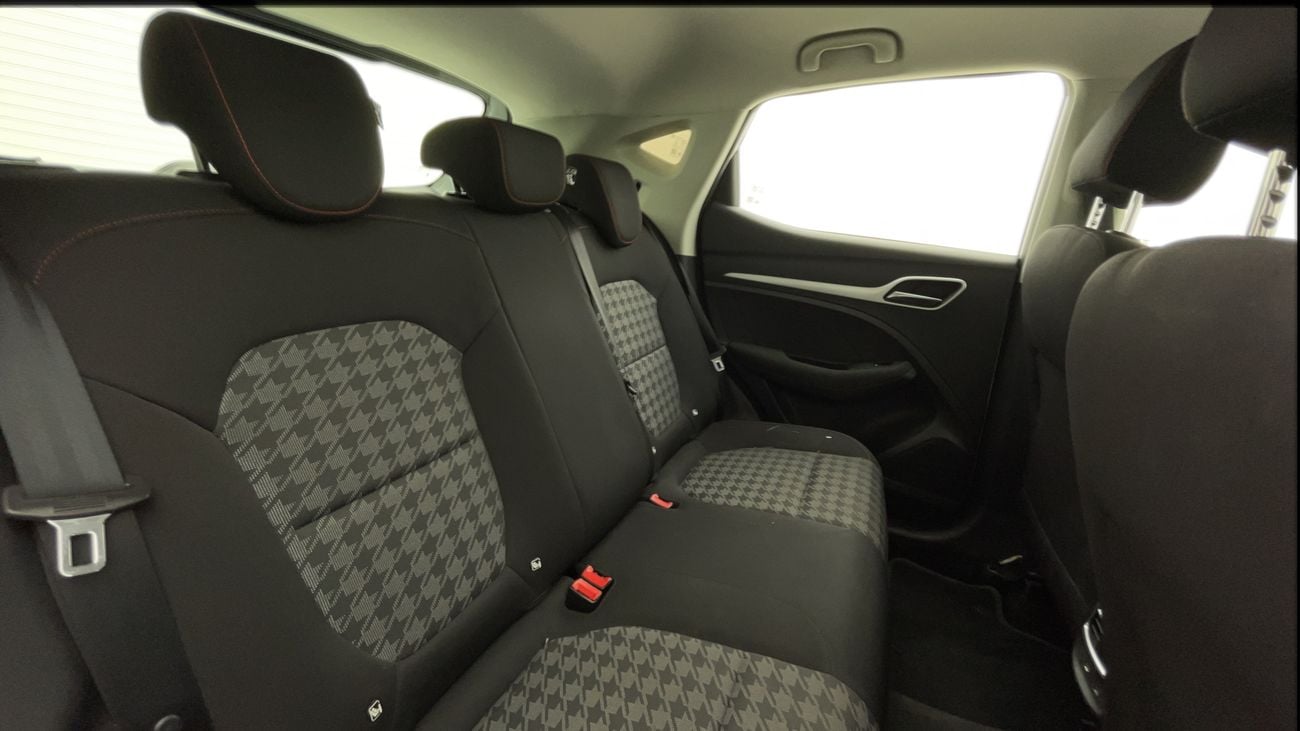 أم جي ZS STD 1.5 | بدون دفعة مقدمة | اختبار القيادة في المنزل