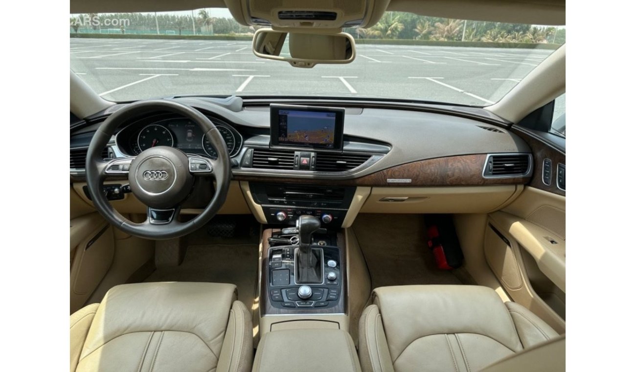 أودي A7 S-لاين موديل 2013 GCC CAR PERFECT CONDITION INSIDE AND OUTSIDE FULL OPTION PANORAMIC ROOF LEATHER SE