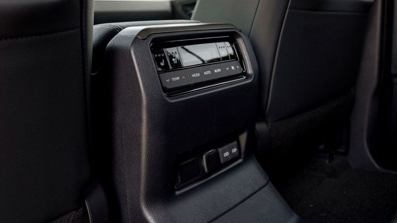 تويوتا برادو (LHD) TOYOTA PRADO 250 WX+ LUXURY 2.8D AT MY2024 – GREY