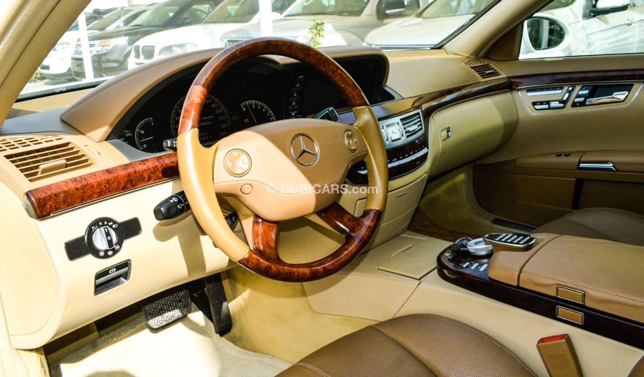 Mercedes-Benz S 350 CAT AMG Gulf panorama - suction doors - fingerprint - alloy wheels - screen camera sensors in excell