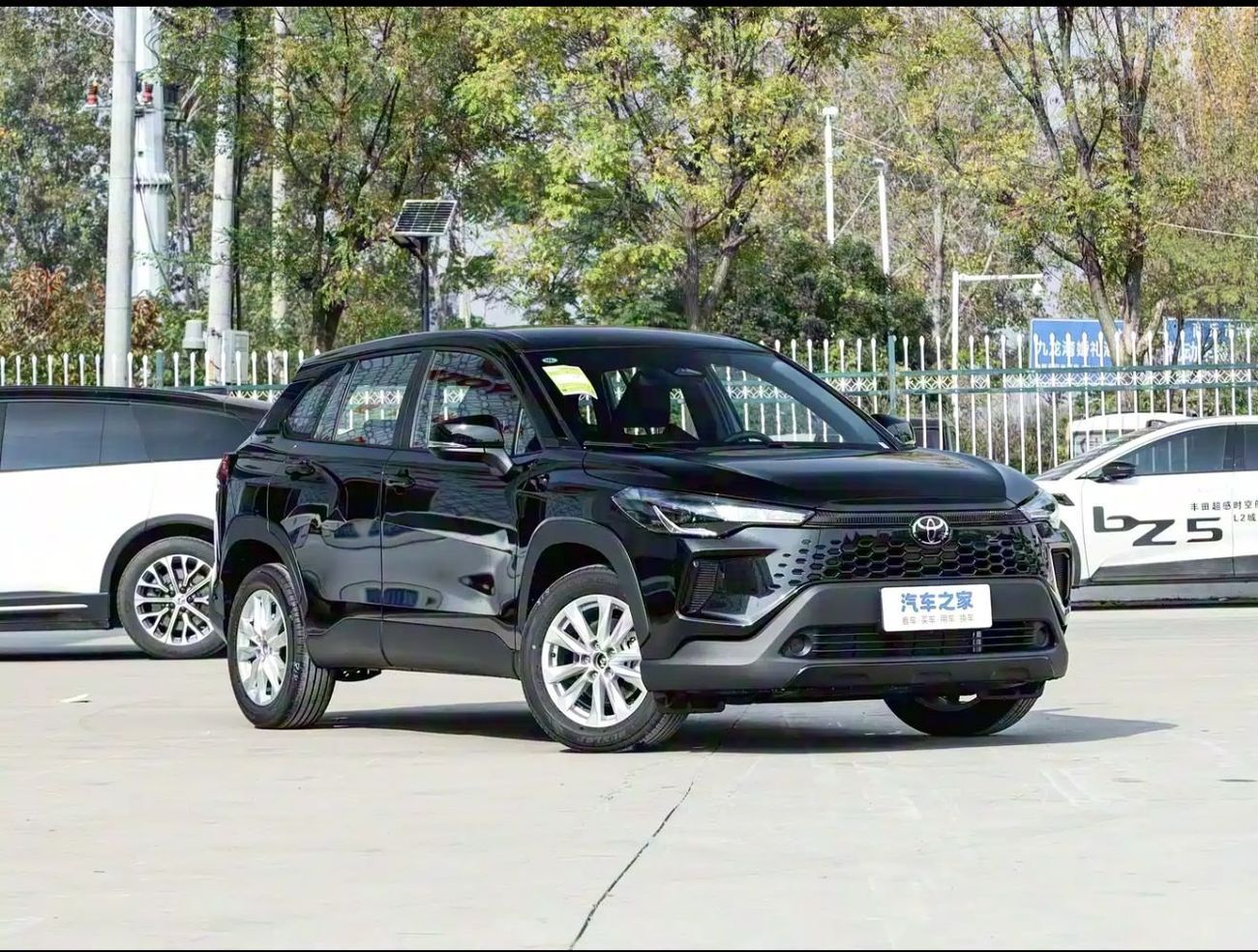 Toyota Corolla Cross Toyota Corolla /2025 / Chinese / 0km / black