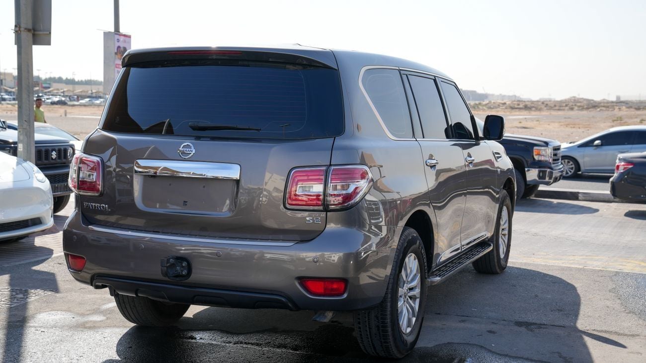 نيسان باترول SE