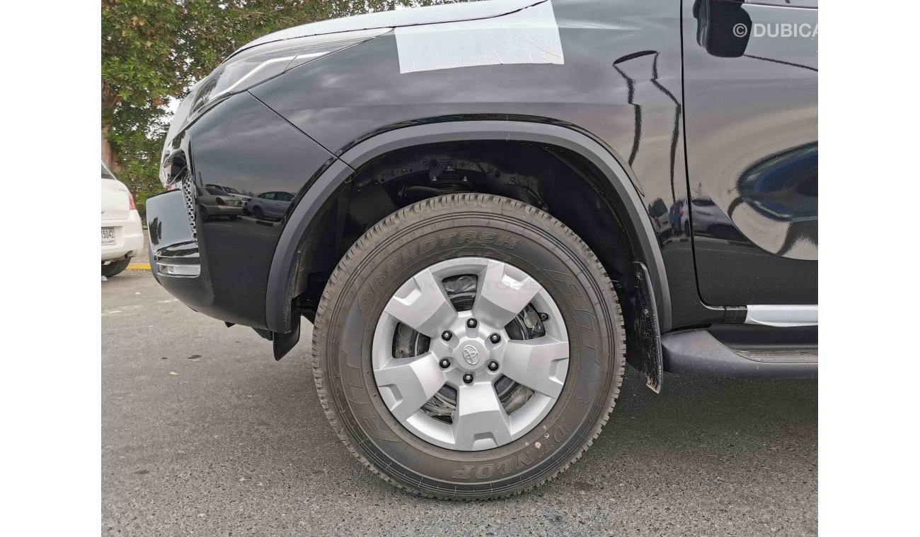 Toyota Fortuner 2.7L Petrol, 17" Tyre, Rear A/C (CODE # TFMO01)