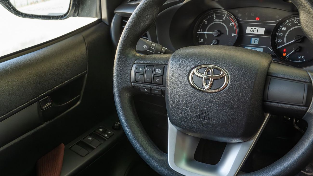 Toyota Hilux TOYOTA HILUX 2.4 AT LOW OPTION -2026YM
