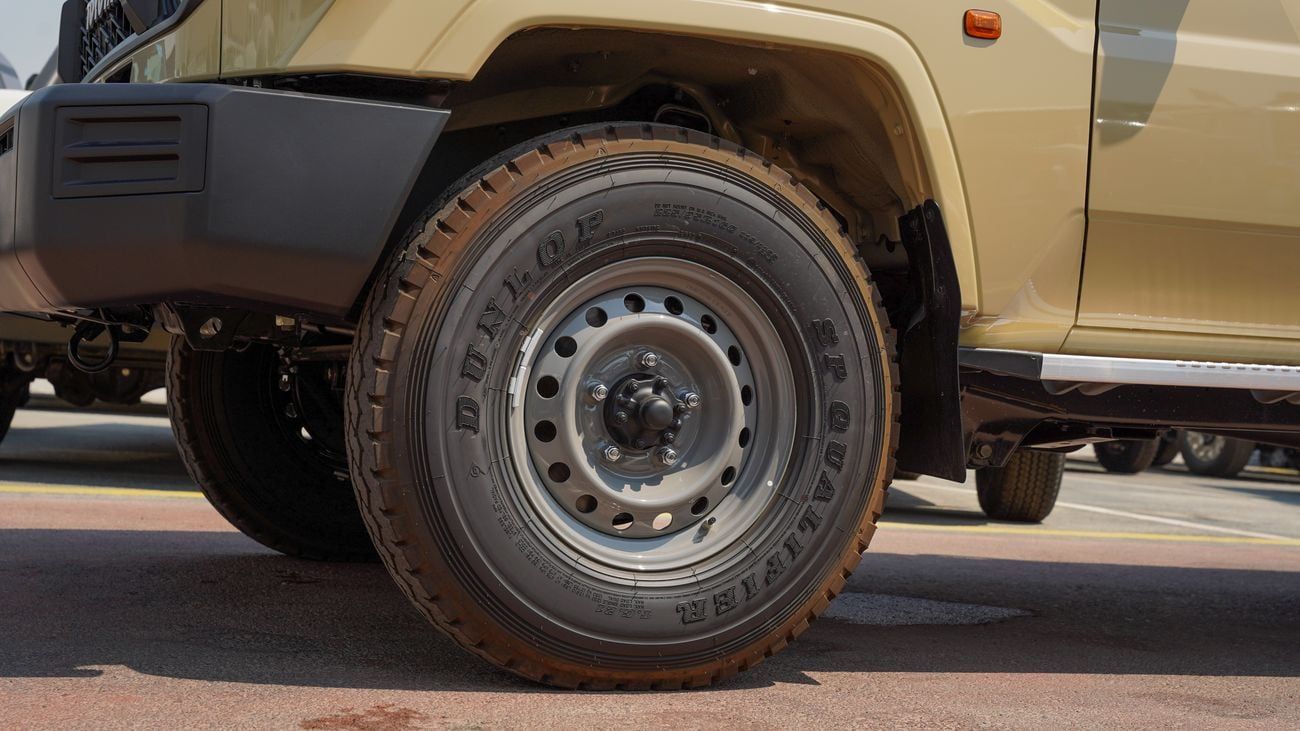 Toyota Land Cruiser Pick Up TOYOTA Land Cruiser 79 4.0 DC – Basic + Diff Lock