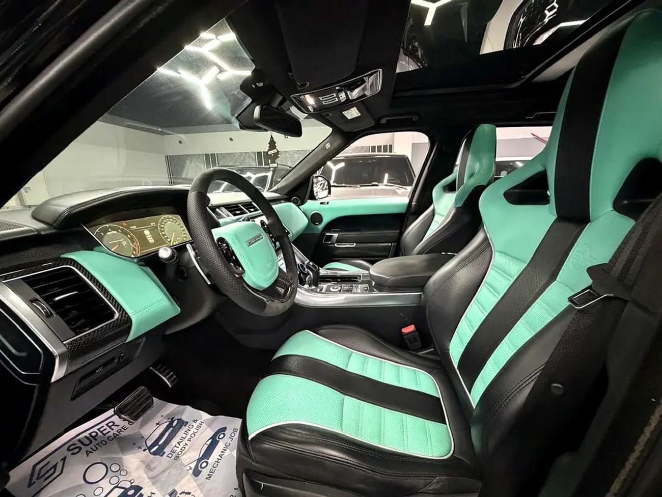 Land Rover Range Rover Sport SVR