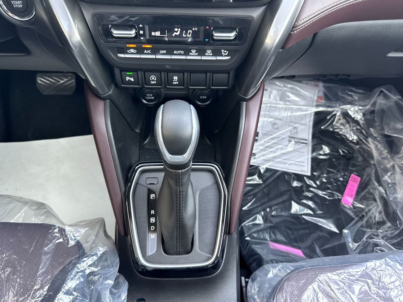 Toyota Urban Cruiser 2025 TOYOTA URBAN CRUISER GLX 1.5L PETROL (360 CAMERA + HUD) A/T FWD GCC BRAND NEW 0KM