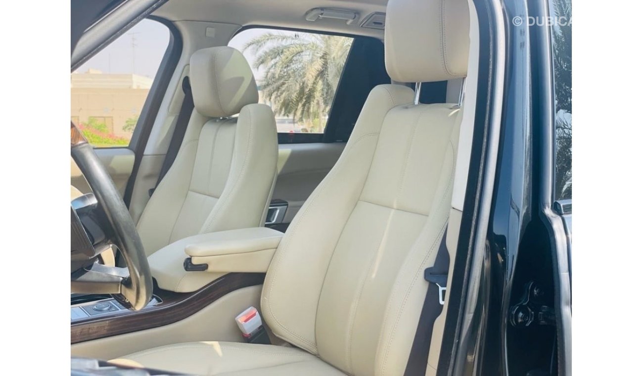 لاند روفر رانج روفر فوج HSE RANGE ROVER VOUGE HSE MODEL 2015 GCC SPACE FULL OPTION