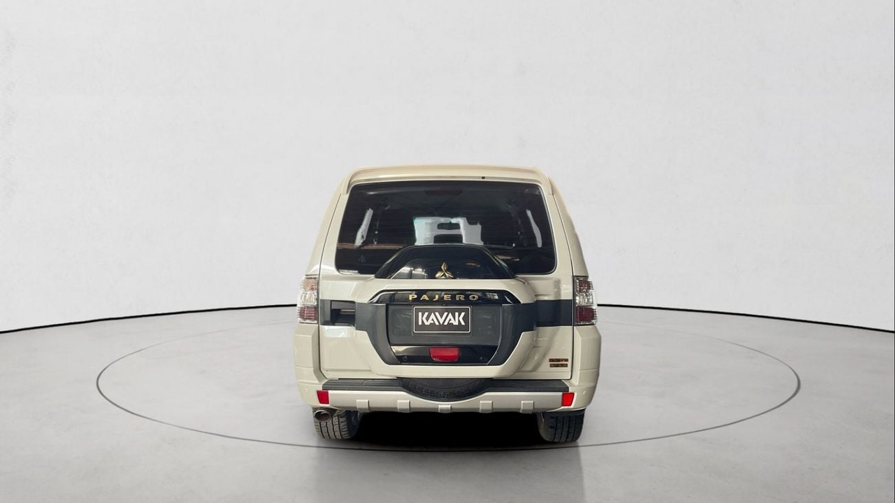 Mitsubishi Pajero 3.8 GLS LWB H/L LTHR | Guaranteed Warranty | 0 Down Payment