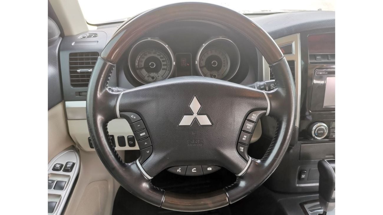 Mitsubishi Pajero GLS Highline