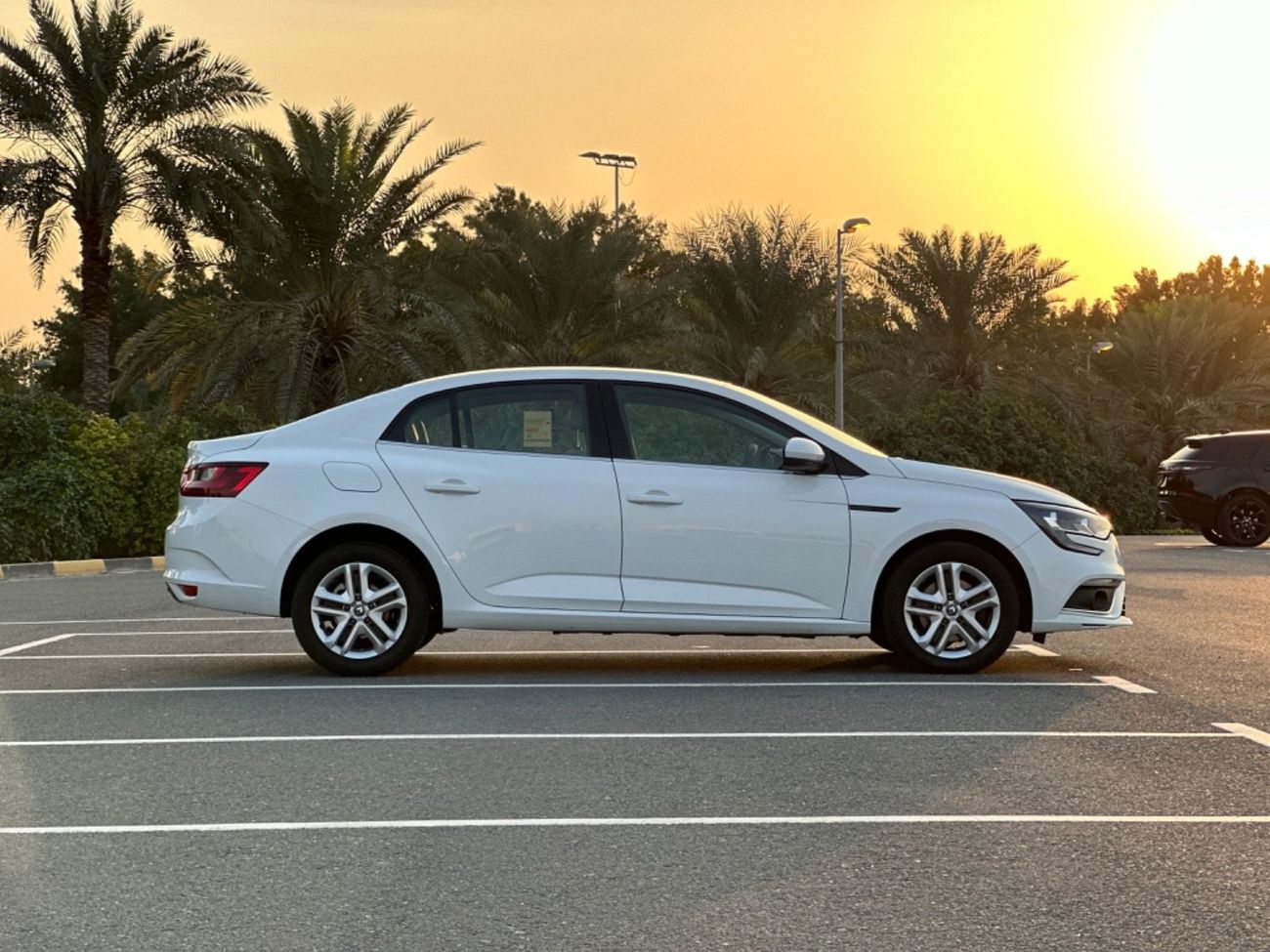 Renault Megane LE RENAULT MEGAN MODEL 2020 GCC SPACE