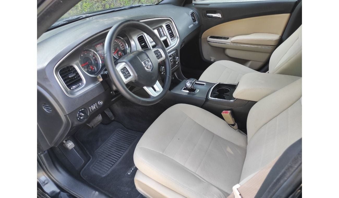 Dodge Charger Dodgy Charger 2013 Gcc V6 full automatic