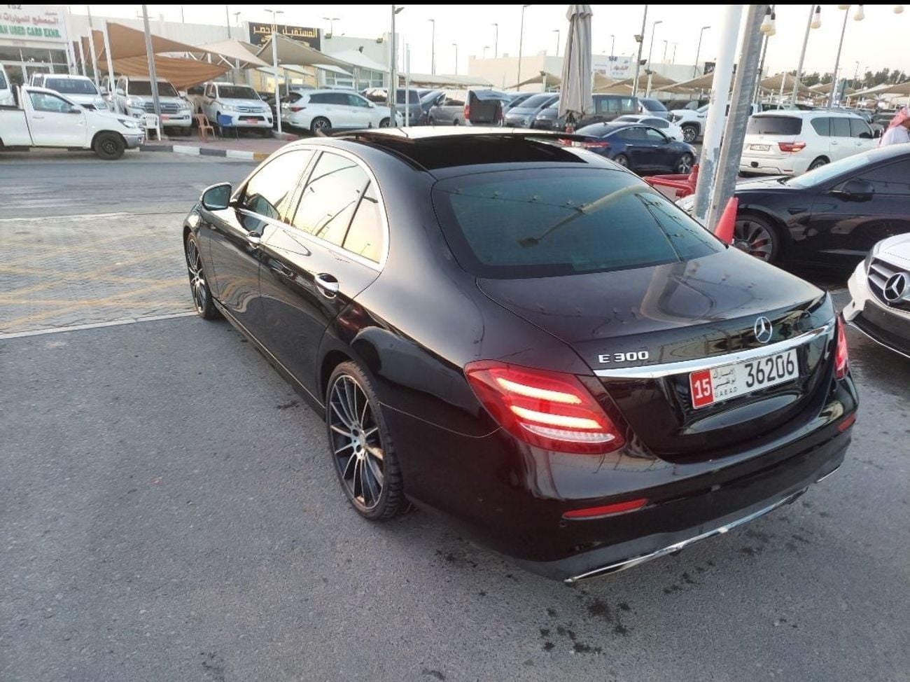 مرسيدس بنز E200 