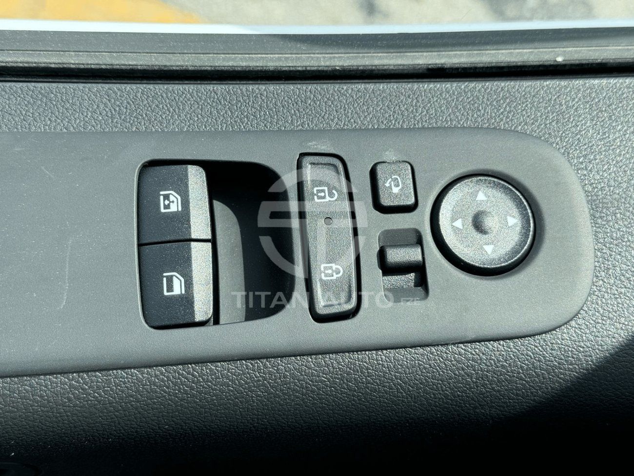 هيونداي ستاريا HYUNDAI STARIA DSL 2.2 S550 2025 MODEL