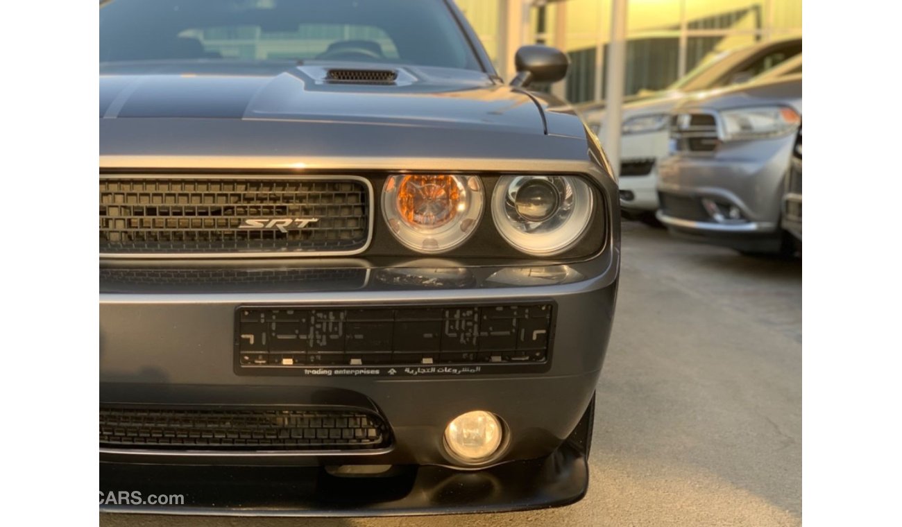 دودج تشالينجر DODGE CHALLENGER SRT8 GCC SPECS