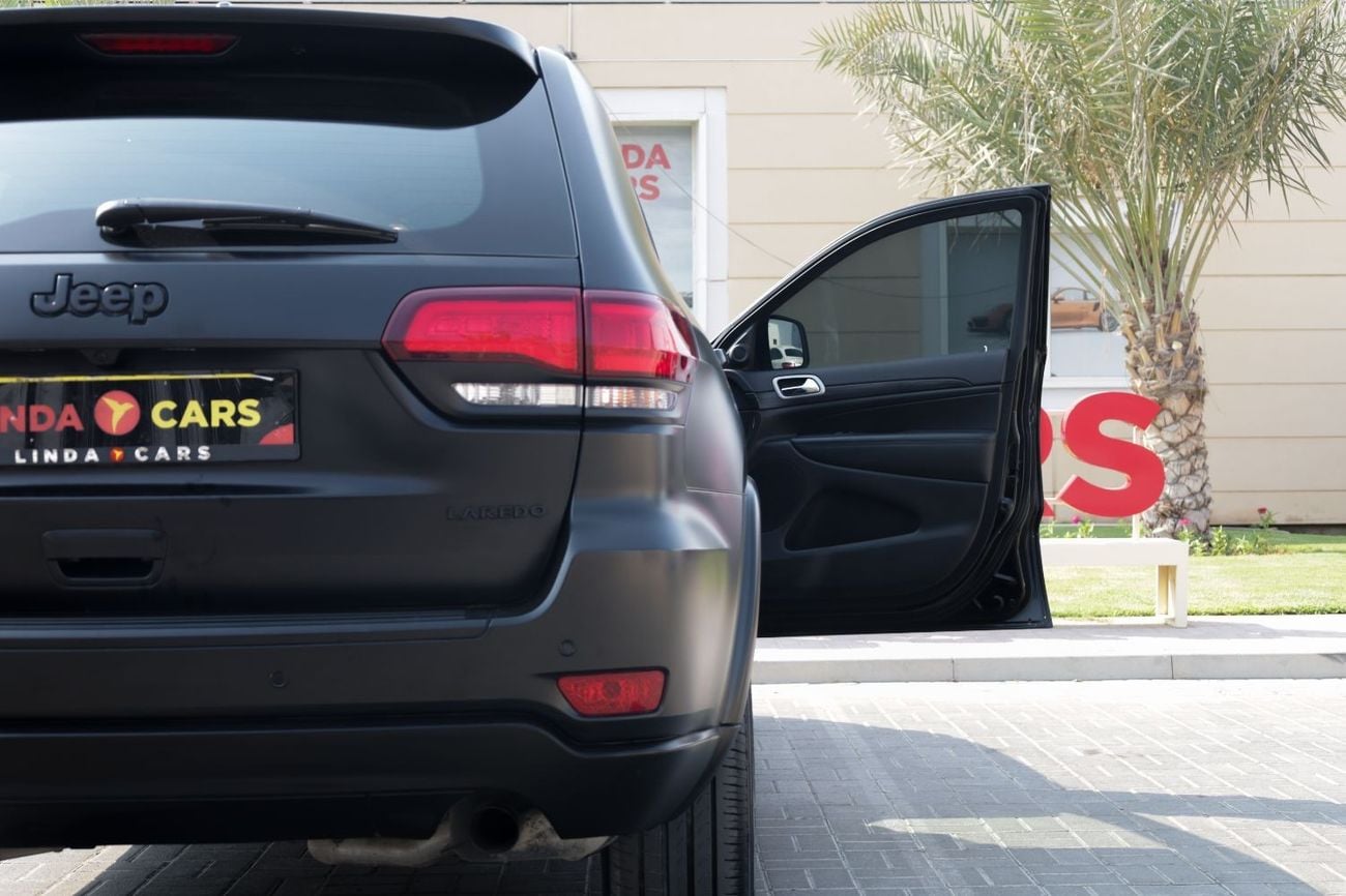 Jeep Grand Cherokee Laredo