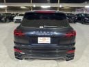 Porsche Cayenne Turbo S 4.8L (570 HP) 2016 | CARBON CERAMIC BRAKES (PCCB) | CARBON INTERIOR PACKAGE | SUNROOF