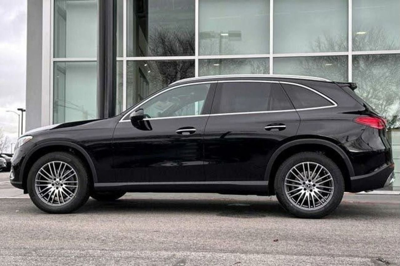 Mercedes-Benz GLC 300 SUV 4MATIC Brand New  * Export Price *