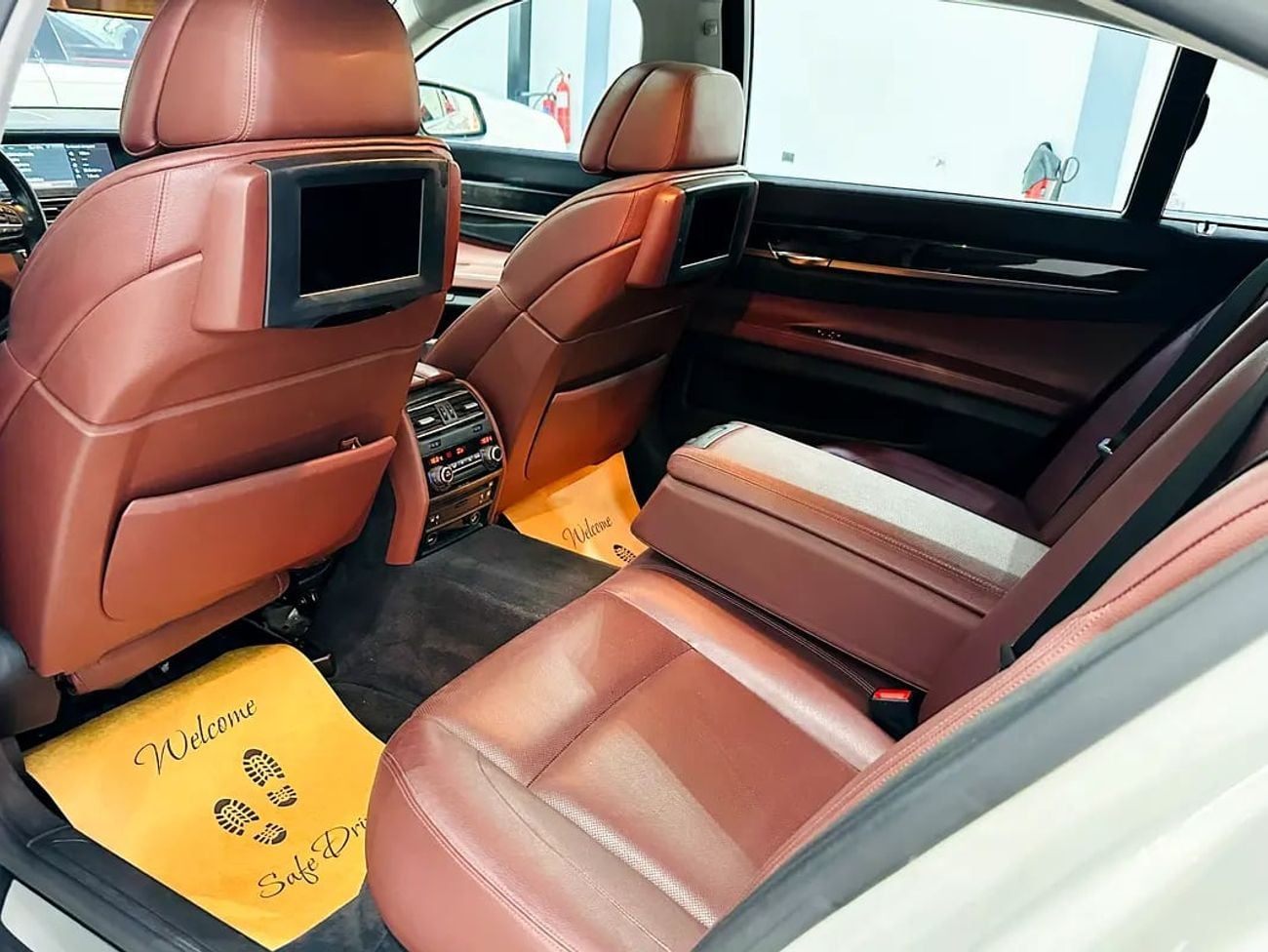 BMW 740Li EXCLUSIVE