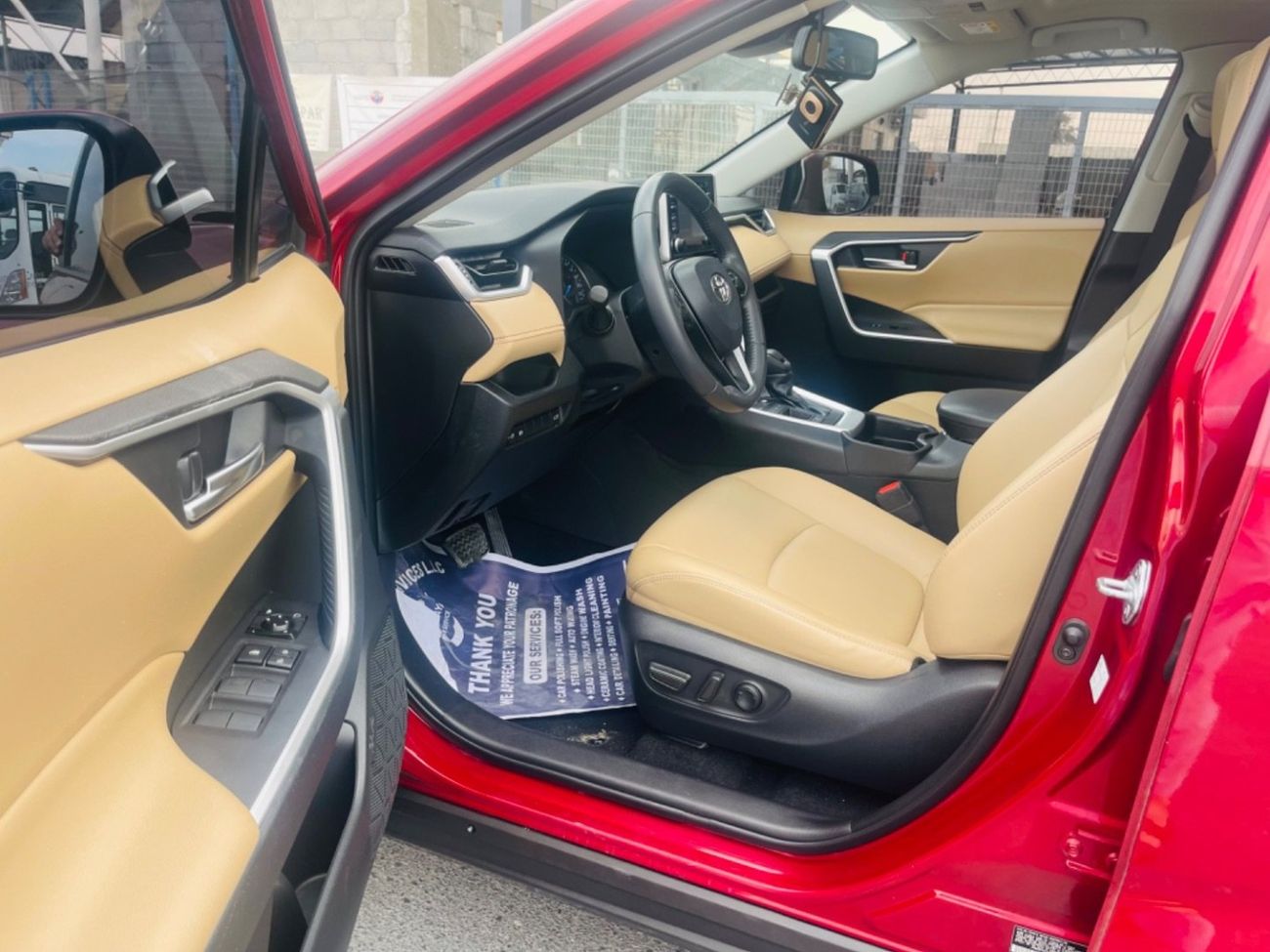 تويوتا راف ٤ Xle hybrid full option