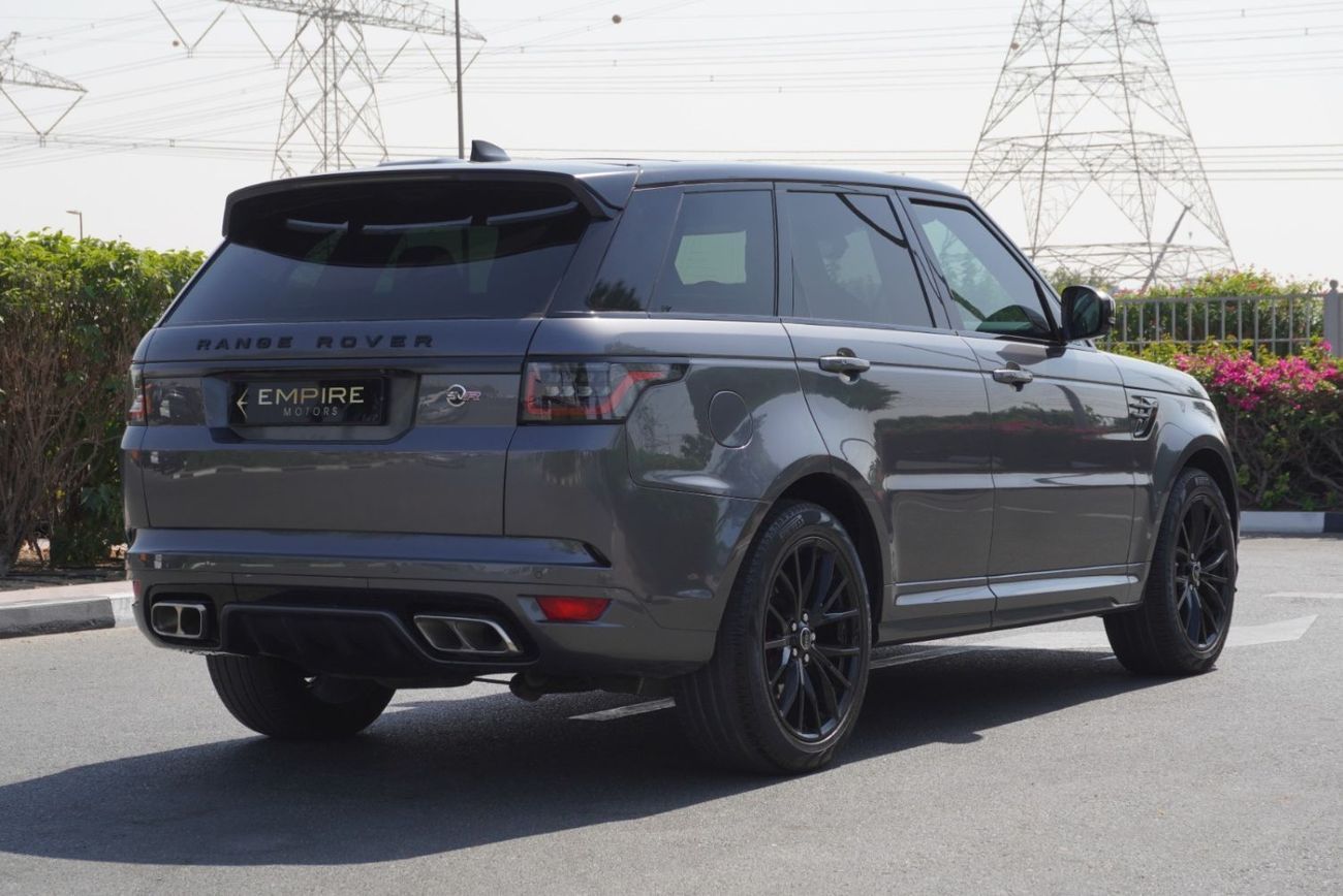 لاند روفر رينج روفر سبورت SVR 5.0L (550 HP)