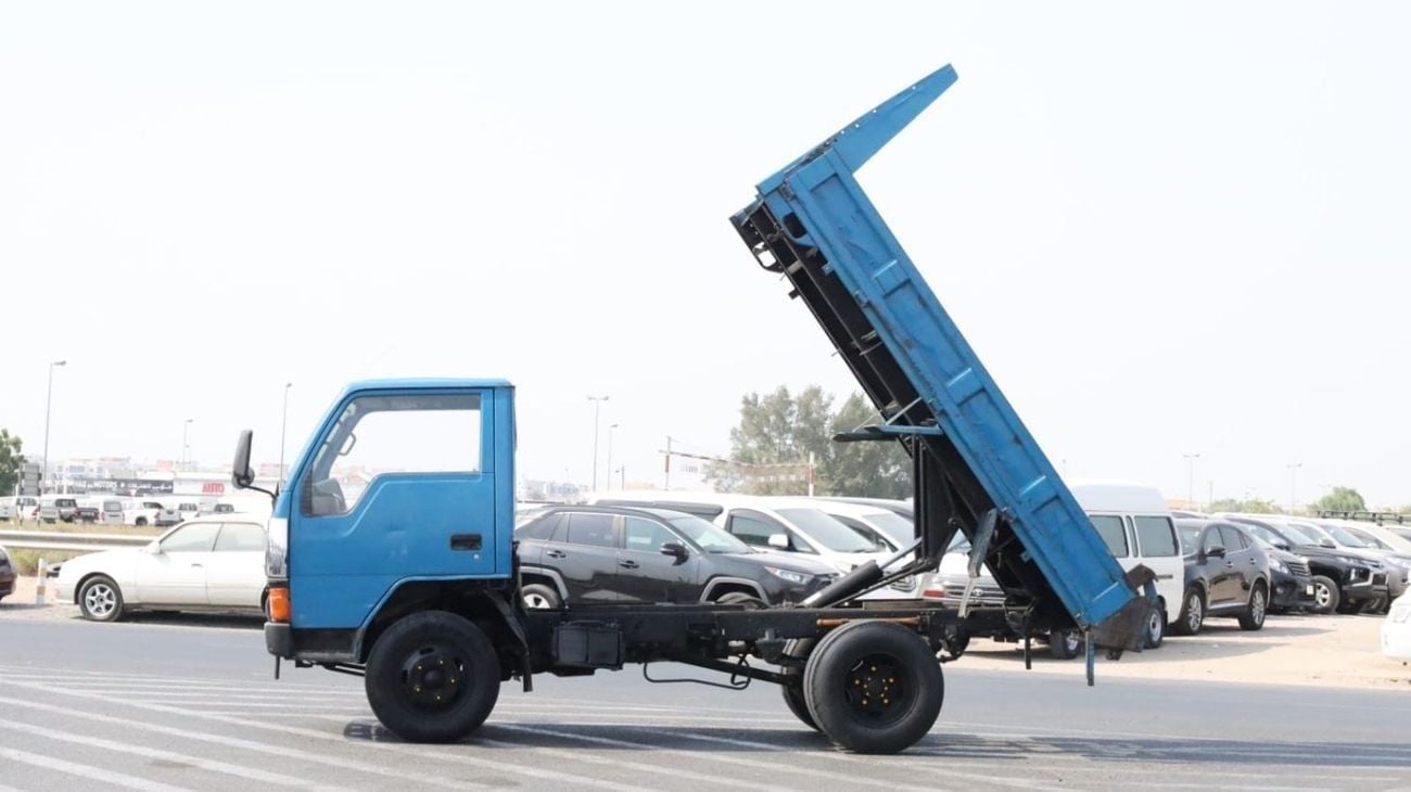 Mitsubishi Canter Van 