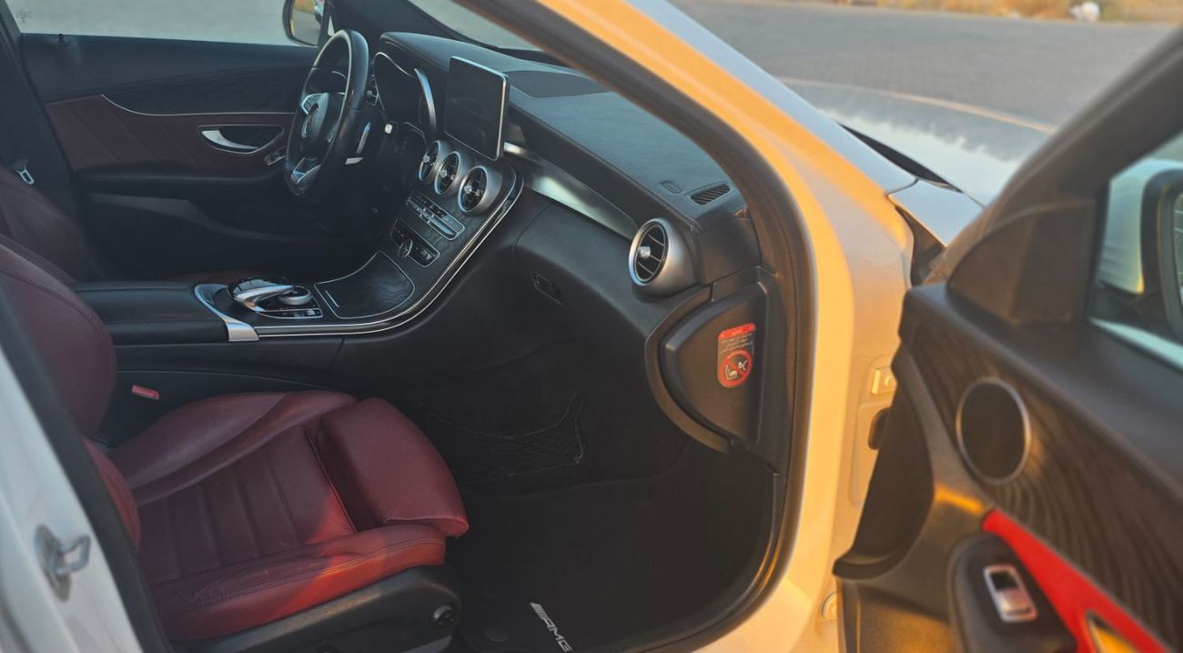 Mercedes Benz C200 AMG