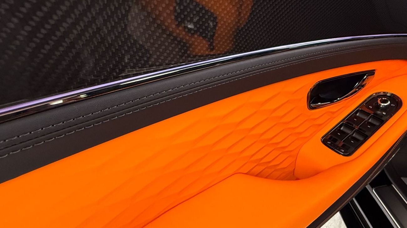 بنتلي كونتيننتال جي تي سي Bentley Continental GTC 2025 – First Edition