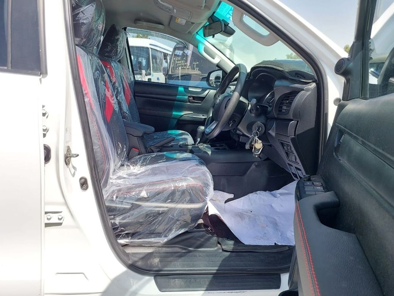 Toyota Hilux TOYOTA HILUX PICK UP RHD 2021 MODEL 2.8L DIESEL AUTOMATIC(PM66455)