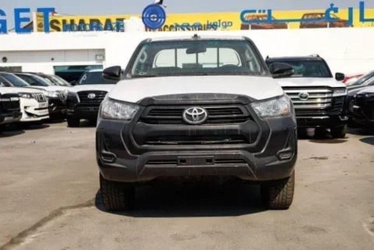 تويوتا هيلوكس Toyota hilux mid option 2.4L diesel MY2025