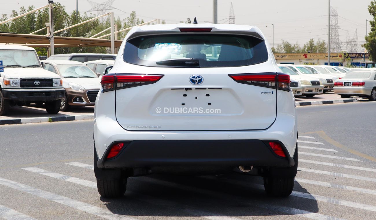 تويوتا هايلاندر LE 2.5L | 2022 | Hybrid | For Export Only