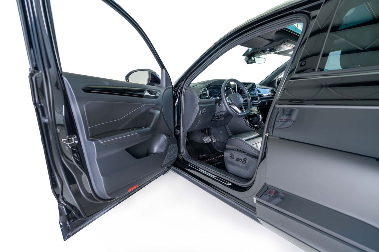 فولكس واجن T ROC R-line 1.4L