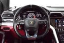 Lamborghini Urus STD 2019 Lamborghini Urus, Service History, 1 Year Warranty, Excellent Condition, GCC