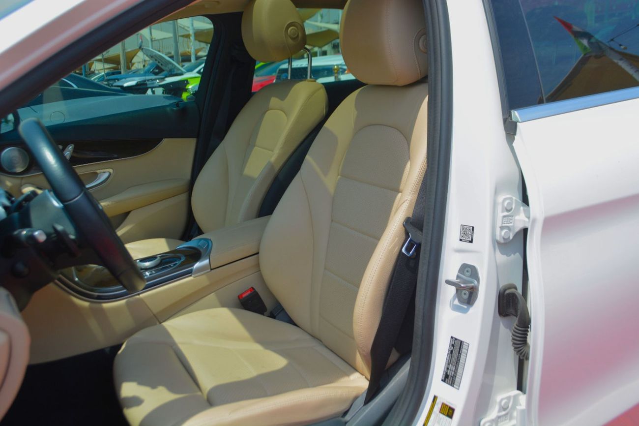 مرسيدس بنز C 300 STD