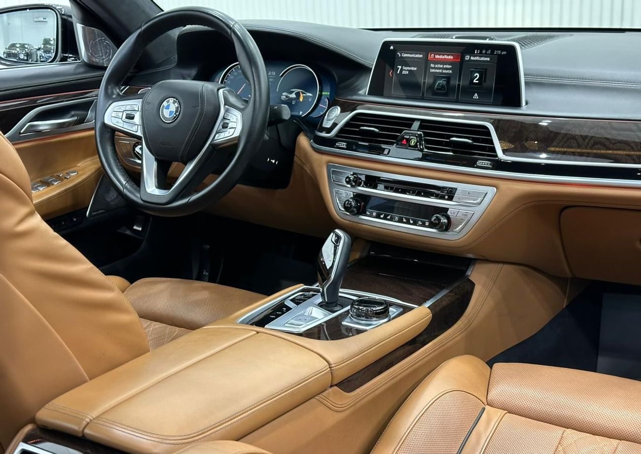 BMW 750Li Luxury 2018 BMW 750Li xDrive, 1 Year Warranty, Full Service History, GCC