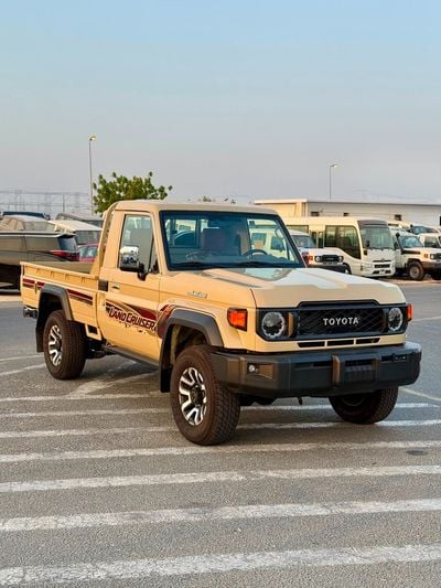 Toyota Land Cruiser Pick Up Toyota LC79 LX Single Cabin - A/T - Omani Full Option 2026 (Export)