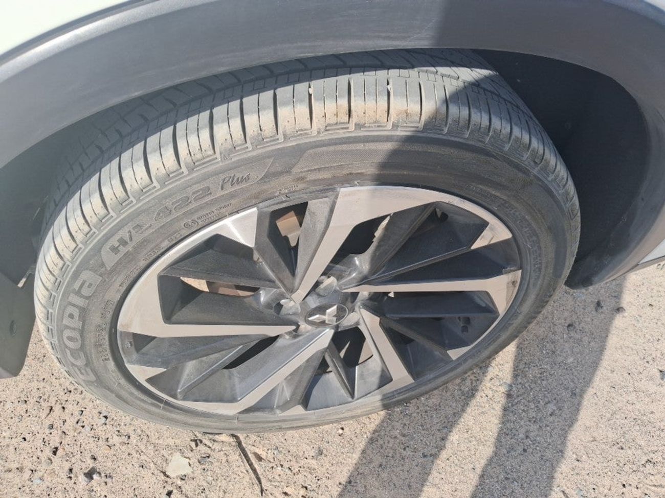 ميتسوبيشي آوتلاندر PREMIUM 2.4 | بدون دفعة مقدمة | اختبار القيادة في المنزل