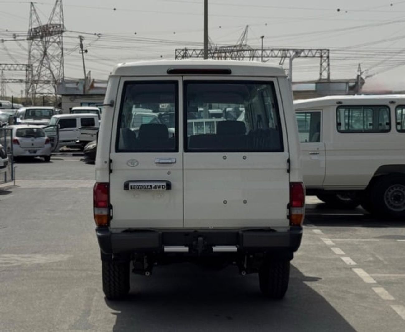 Toyota Land Cruiser 70 Toyota Land Cruiser LC78 Hard Top 4.2L Diesel 3doors V6 2025
