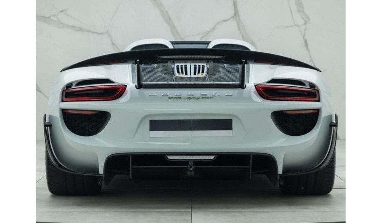 Porsche 918 Spyder 4.6 LEFT HAND DRIVE