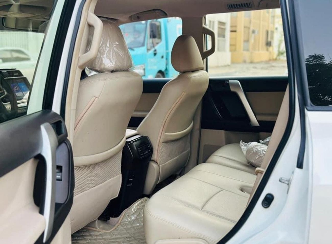 Toyota Prado 2012 LHD Petrol Engine Top Of The Range Very Clean Title and Perfect